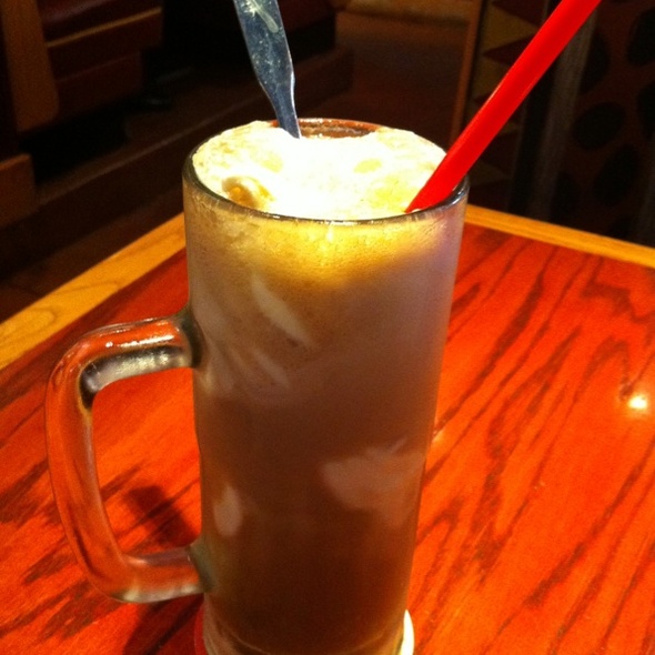 Red Robin Root Beer Float