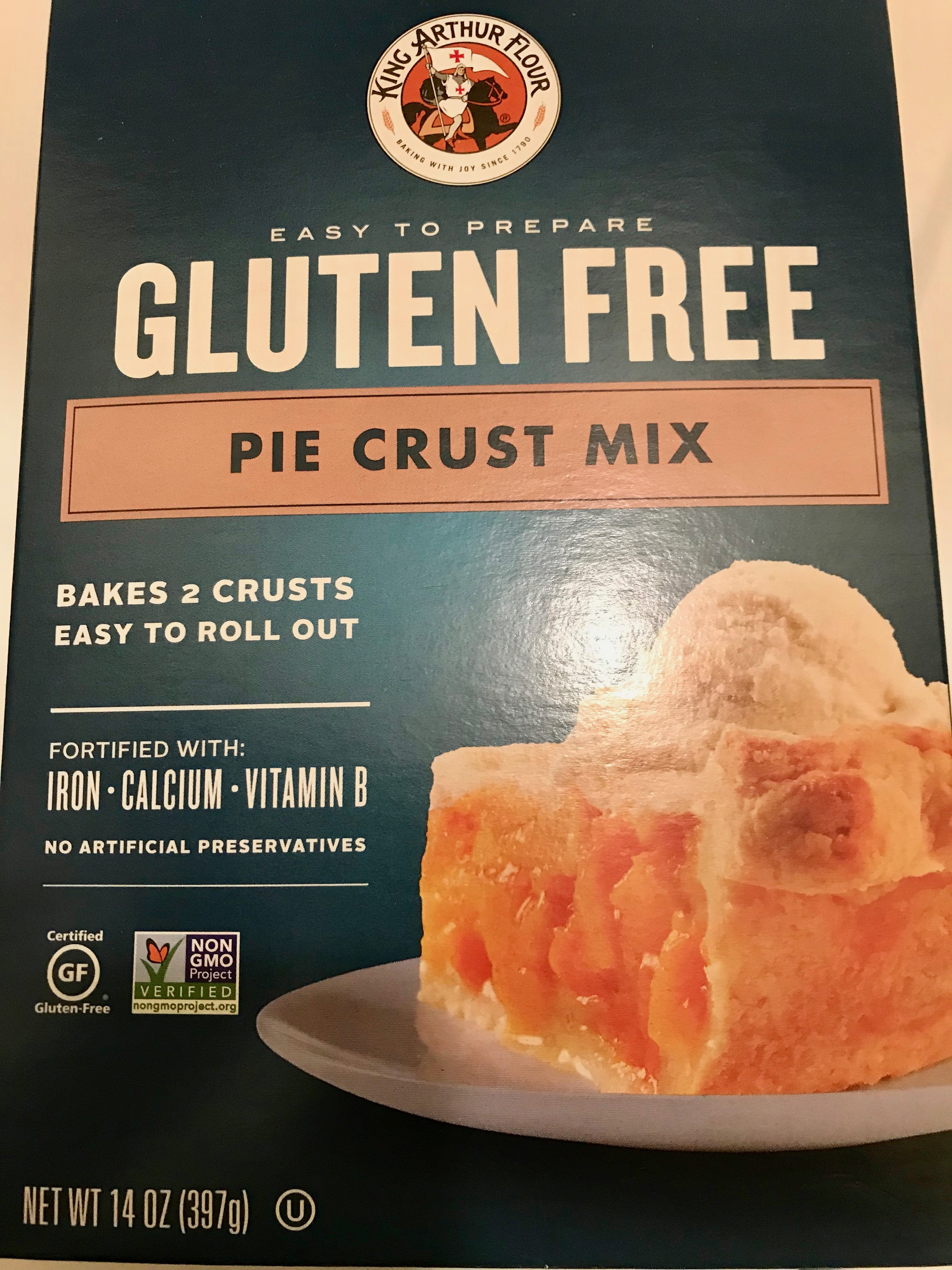 Box of King Arthur Flour pie crust