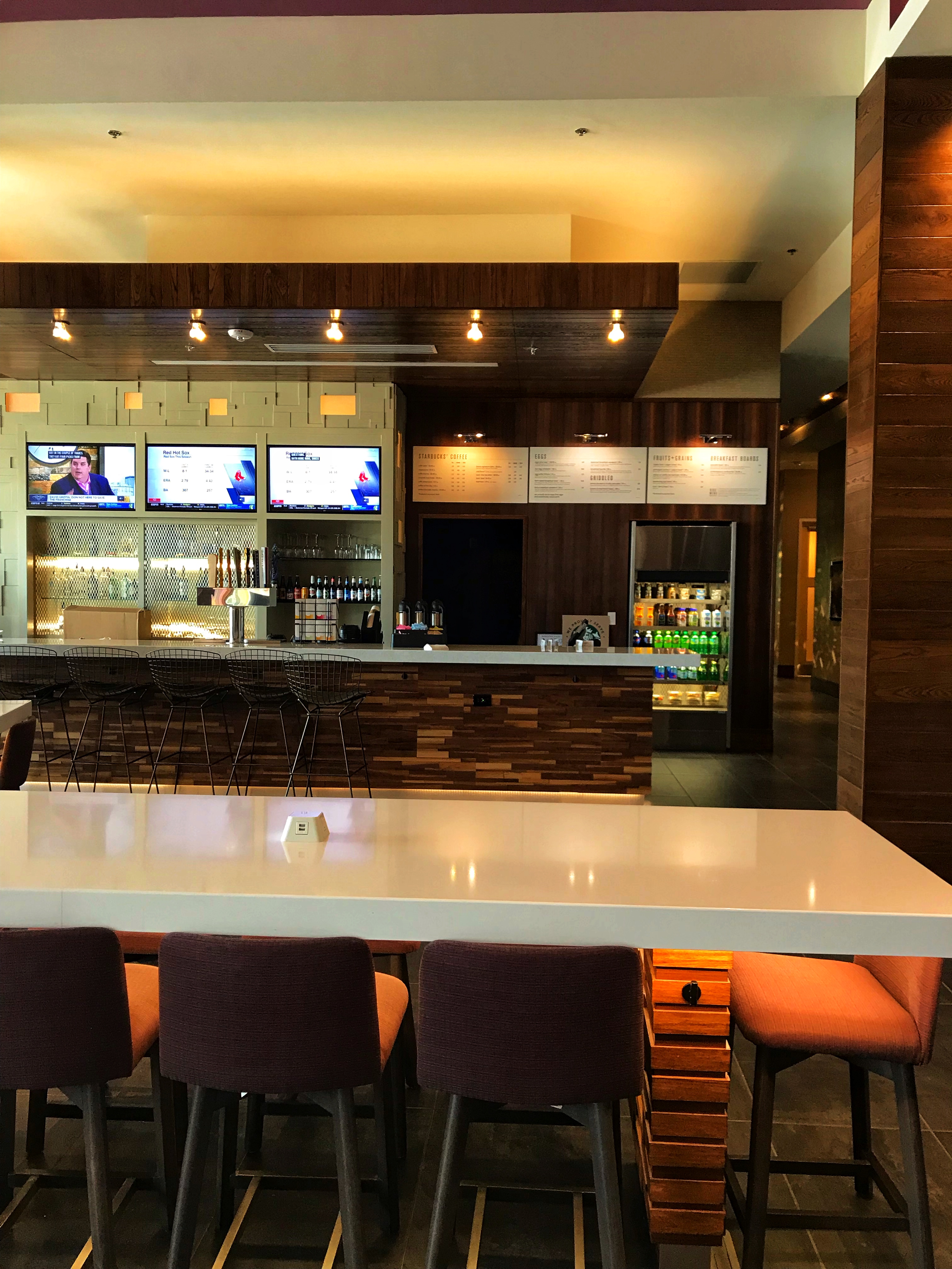 Bistro/bar area at the Courtyard by Marriott